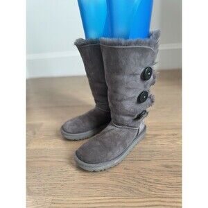 Ugg Bailey Womens Button Triplet III Winter Leather Sheepskin Boots shoes sz 6